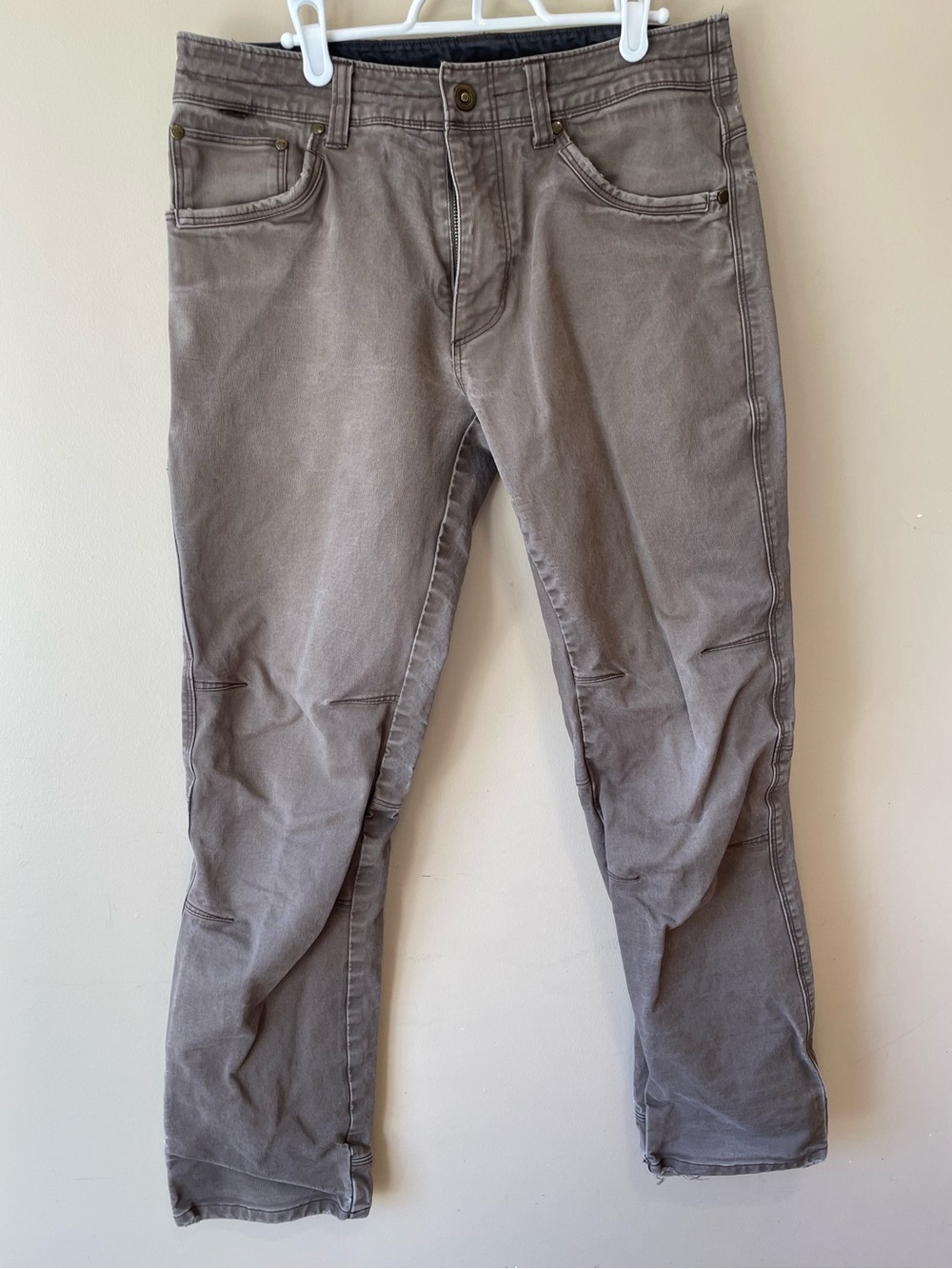 Kuhl Men's Jeans - Vintage distressed Patina Dyed